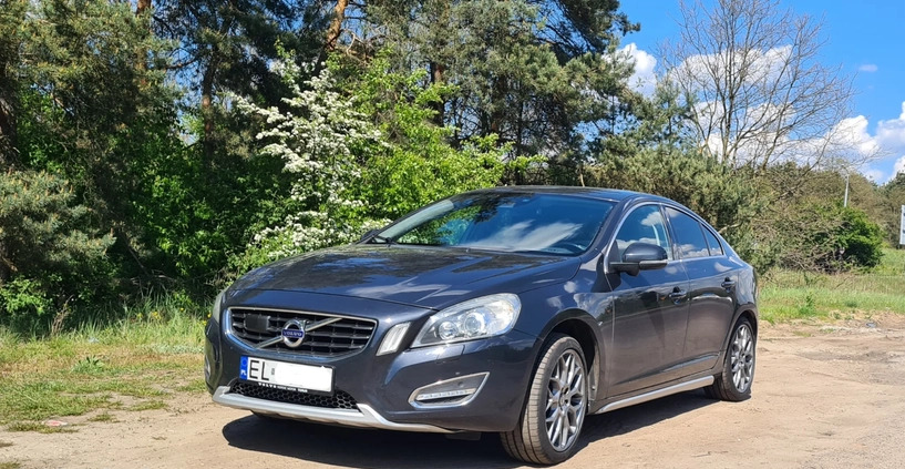 Volvo S60 cena 43000 przebieg: 146000, rok produkcji 2010 z Łódź małe 277